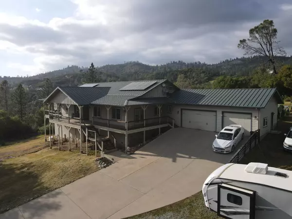 Murphys, CA 95247,2233 Butte Mountain