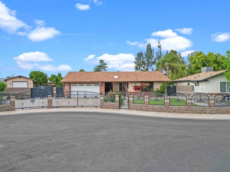 1533 Stephanie WAY, Ceres, CA 95307