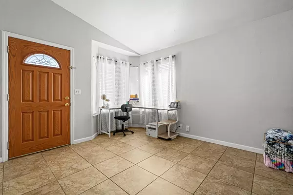 Sacramento, CA 95838,3357 Cypress ST