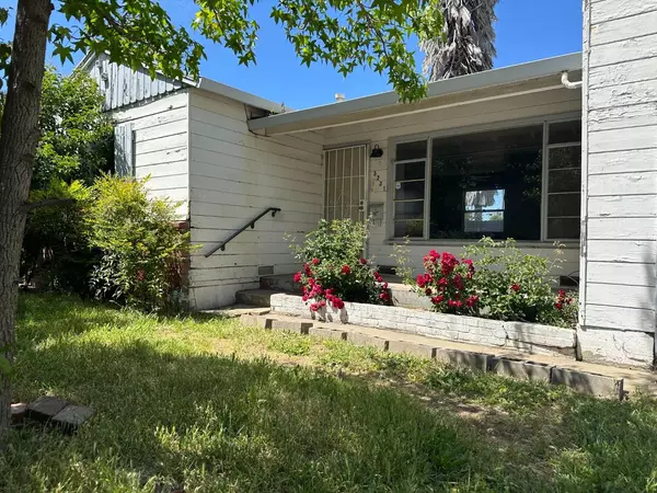 3231 32nd AVE, Sacramento, CA 95824