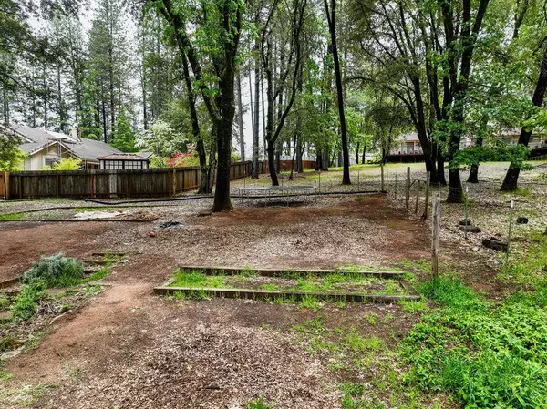 Grass Valley, CA 95949,15039 Fay RD