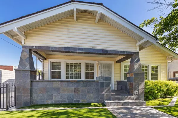 Stockton, CA 95204,220 W Walnut ST