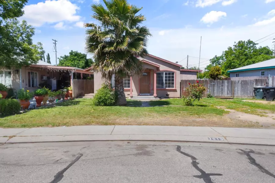 2013 4th ST, Hughson, CA 95326