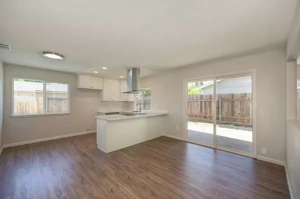 3621 Granby DR Sacramento, CA 95827