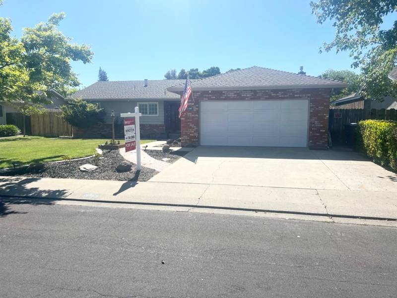 3709 Marigold LN, Modesto, CA 95356