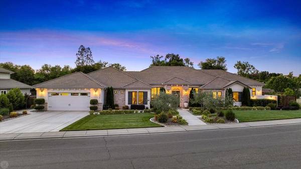 10825 Goldsborough CIR,  Oakdale,  CA 95361