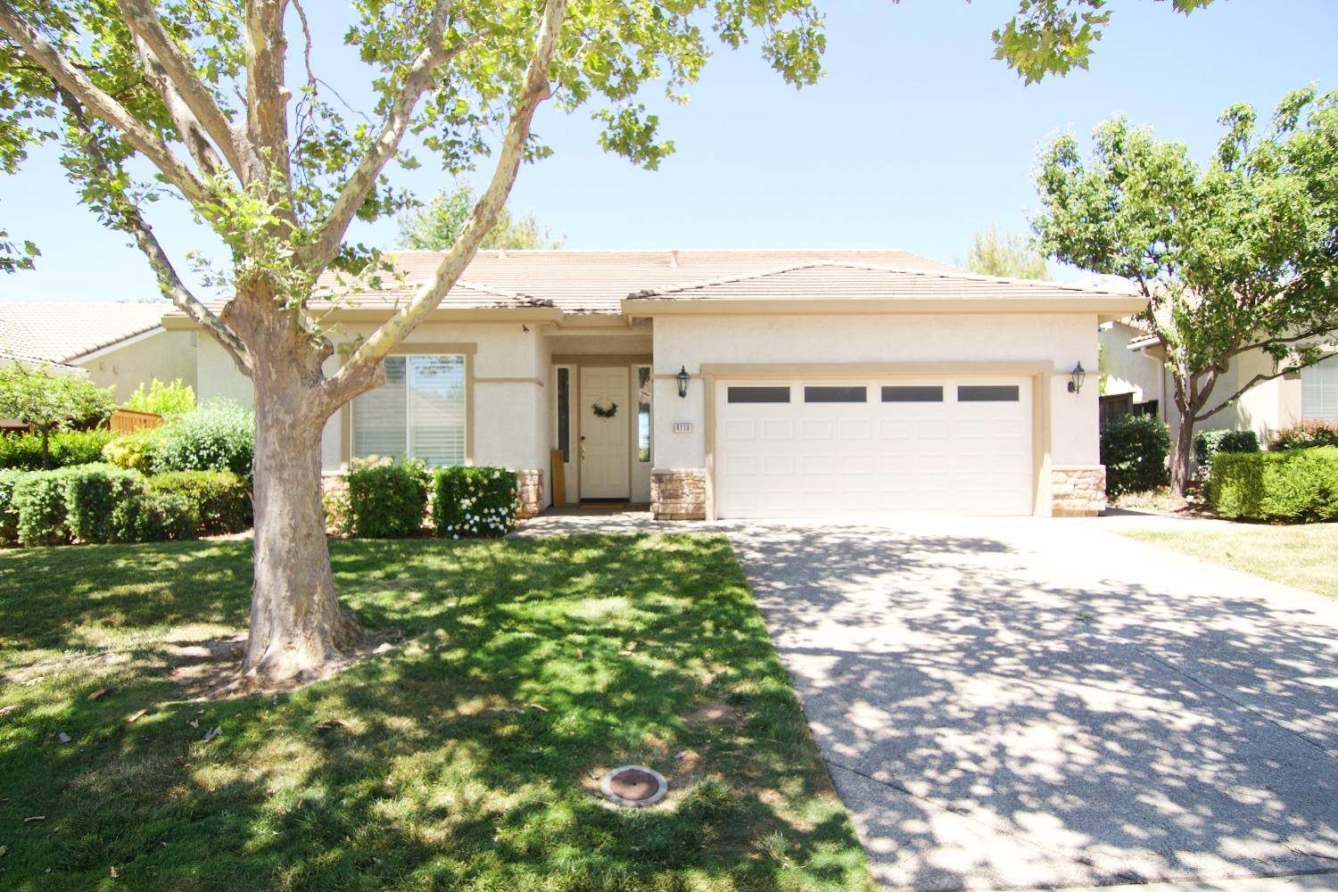 4118 Tahoe Vista Dr, Rocklin, CA 95765