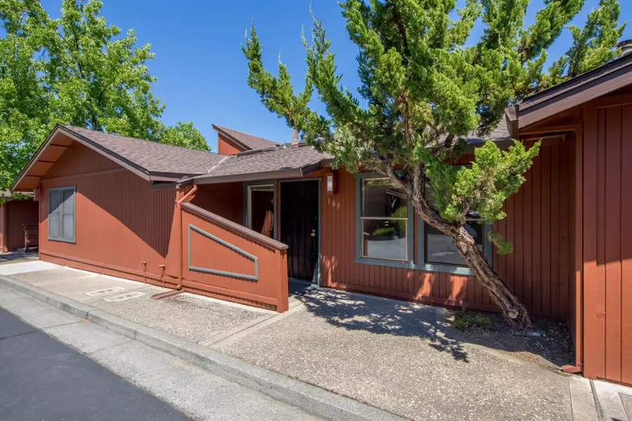 183 Blackberry CT, Auburn, CA 95603