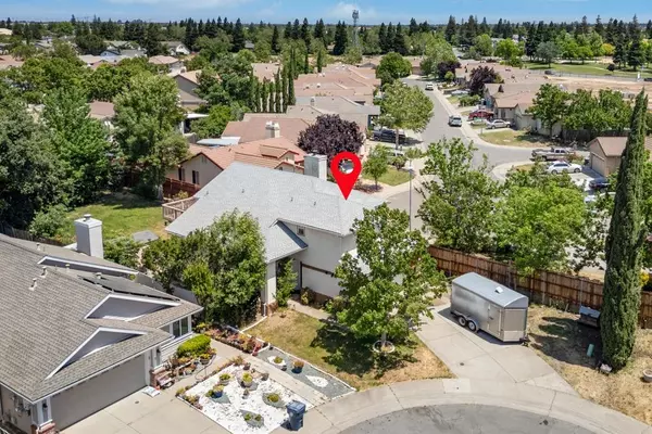 Sacramento, CA 95823,9 Windbrook CT