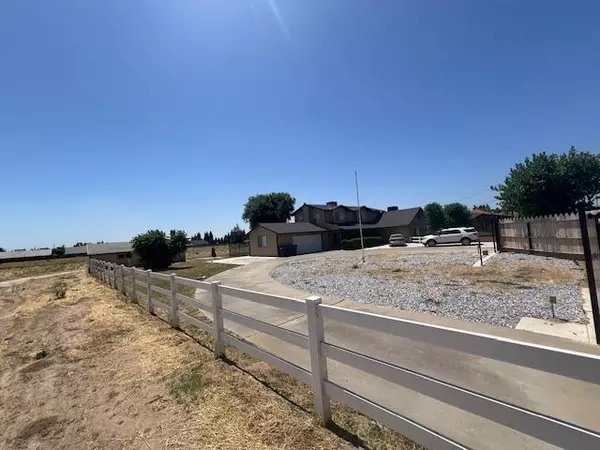 Winton, CA 95388,6357 Gertrude AVE