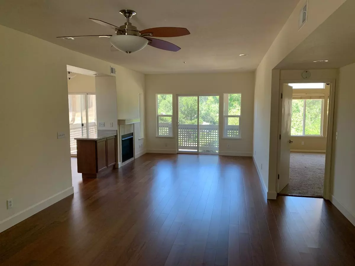 Scotts Valley, CA 95066,268 Bluebonnet LN #211