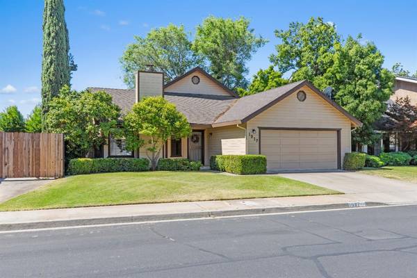 1917 Blue Spruce DR, Oakdale, CA 95361