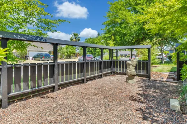 Sacramento, CA 95823,4816 D Pkwy