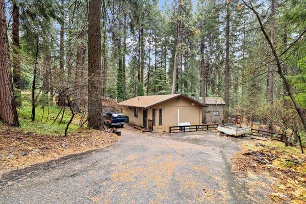 3312 Gold Ridge TRL, Pollock Pines, CA 95726