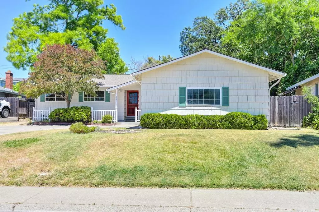 Citrus Heights, CA 95621,7221 Linda Sue WAY