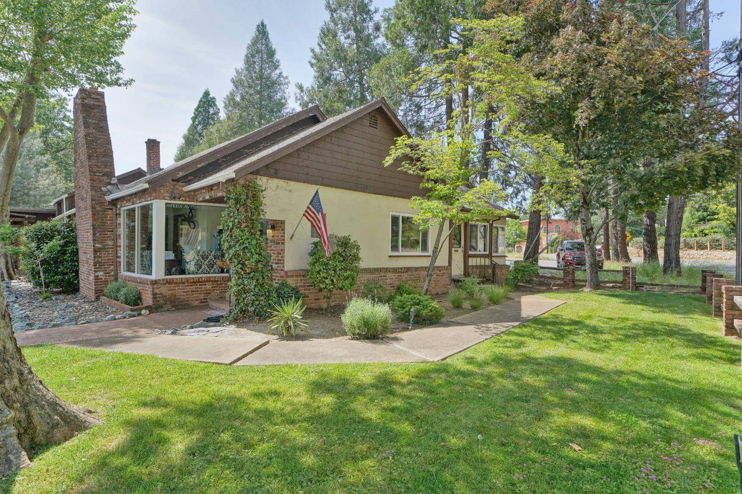 Placerville, CA 95667,2716 Coloma ST