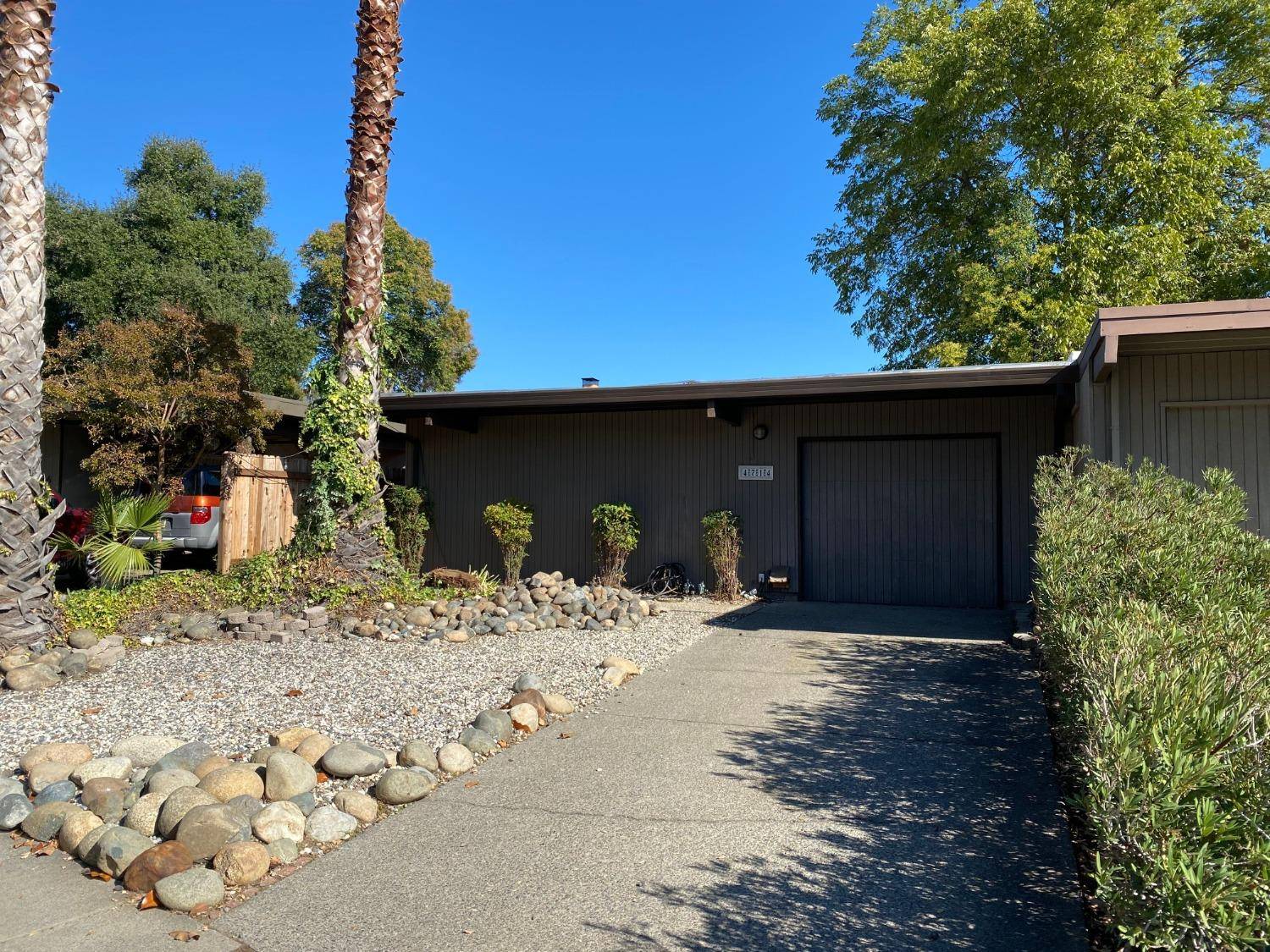 4714 River College DR, Sacramento, CA 95841