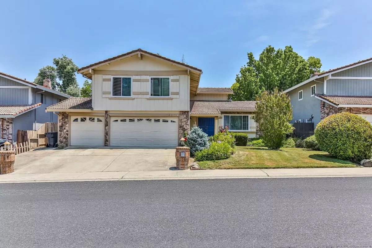 Roseville, CA 95661,1327 BLOSSOM HILL WAY