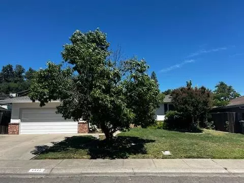 Carmichael, CA 95608,4942 Brookglen WAY