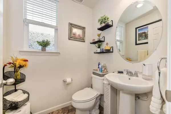 2930 Longboat Key WAY Sacramento, CA 95835