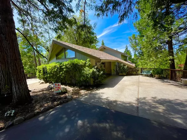 Murphys, CA 95247,553 Larkspur CT