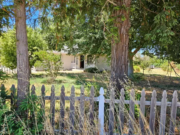 Dunnigan, CA 95937,29086 Main ST