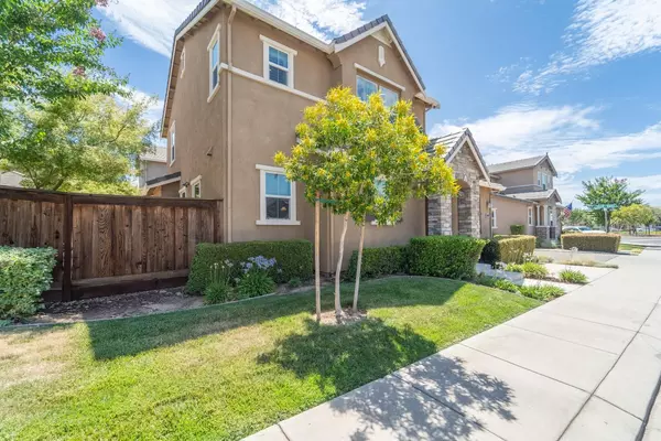 Riverbank, CA 95367,5652 Cornerstone DR