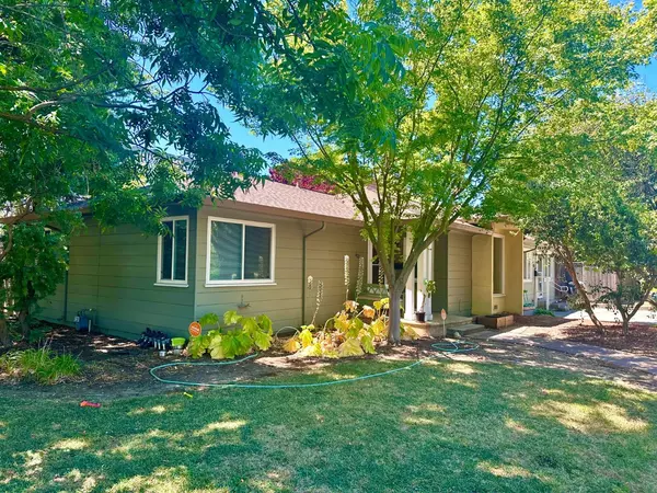 420 9th ST, Davis, CA 95616