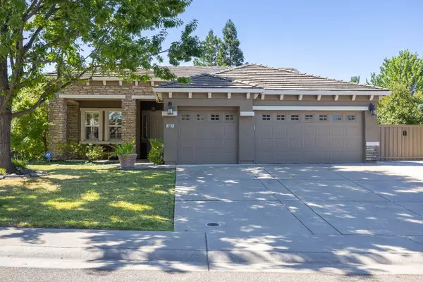 2057 Stockman CIR, Folsom, CA 95630