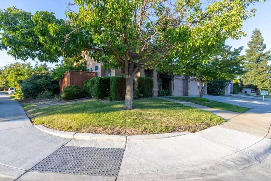 4401 Bantam WAY, Elk Grove, CA 95758