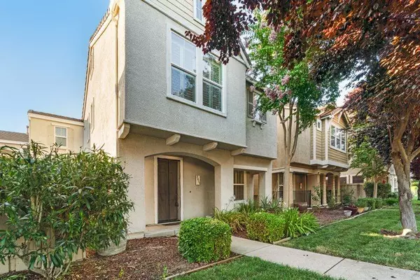 Sacramento, CA 95833,2611 Klayko ST