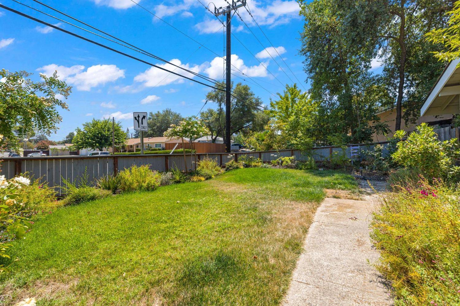 Fair Oaks, CA 95628,5417 Illinois Avenue