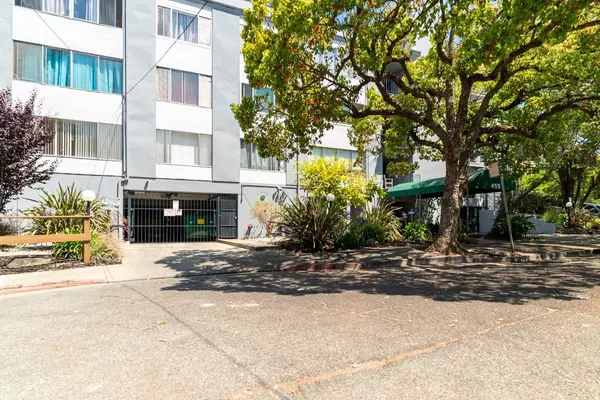 Oakland, CA 94610,455 Crescent ST