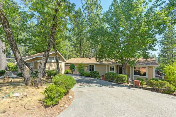 599 W Dundee CT,  Applegate,  CA 95703