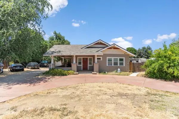 Patterson, CA 95363,267 E Las Palmas AVE
