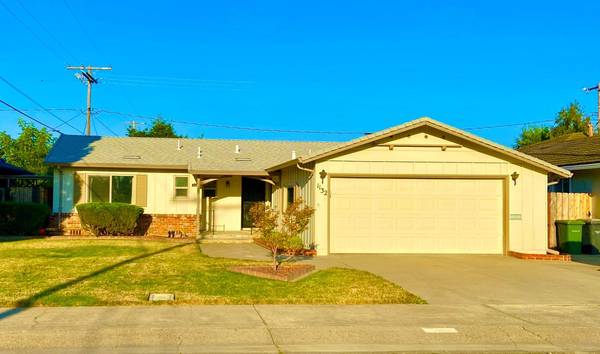 1132 S Orange AVE, Lodi, CA 95240