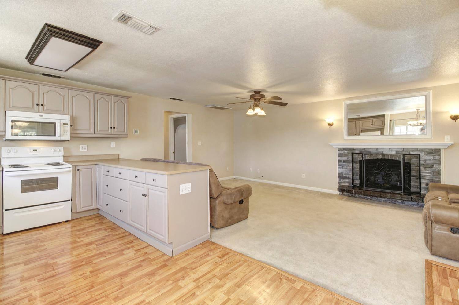 West Sacramento, CA 95691,3990 Jefferson BLVD