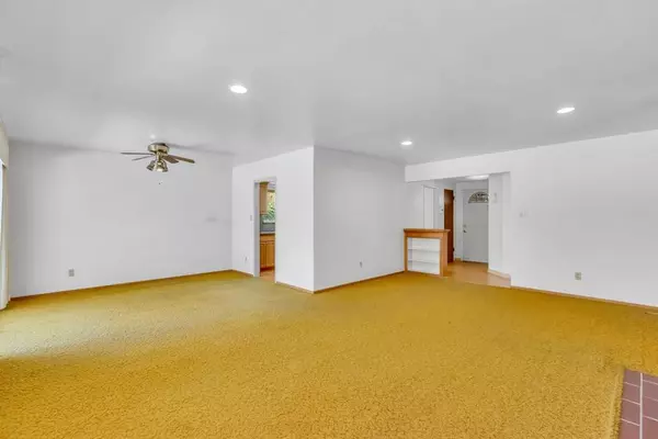 Sacramento, CA 95822,1176 25th AVE