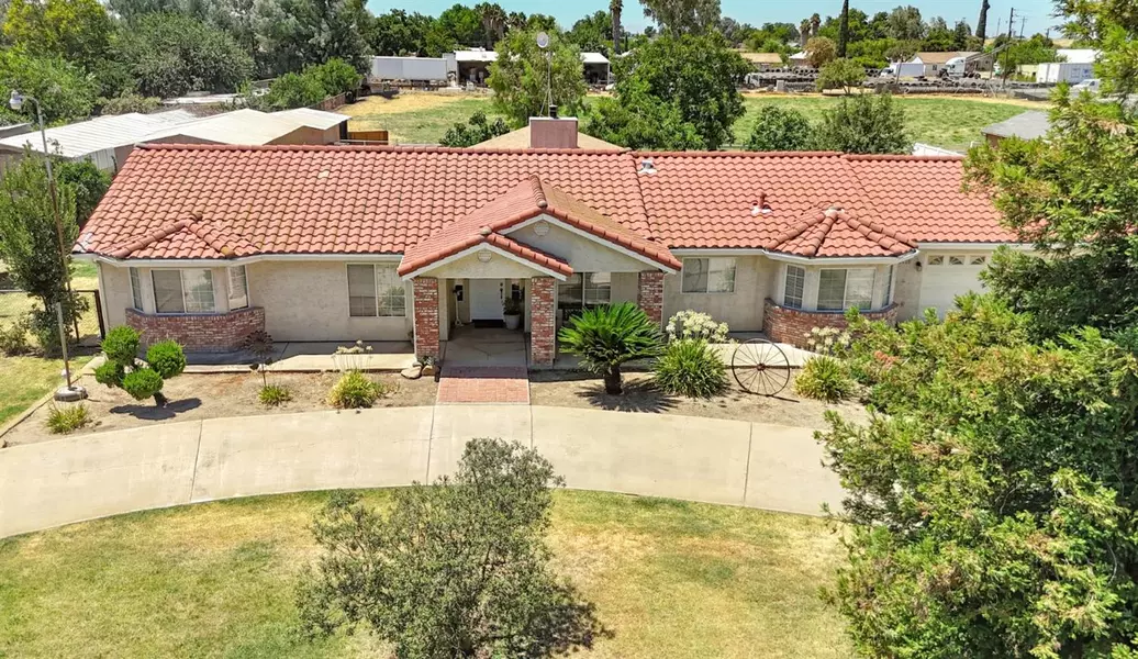 16539 Carey ST, Dos Palos, CA 93620