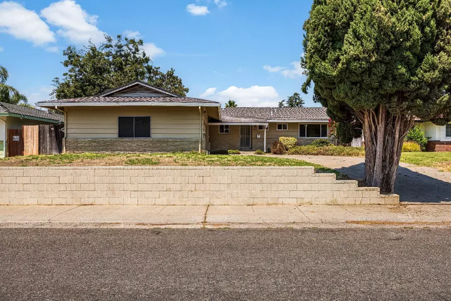 4509 Ashcroft AVE, Sacramento, CA 95841