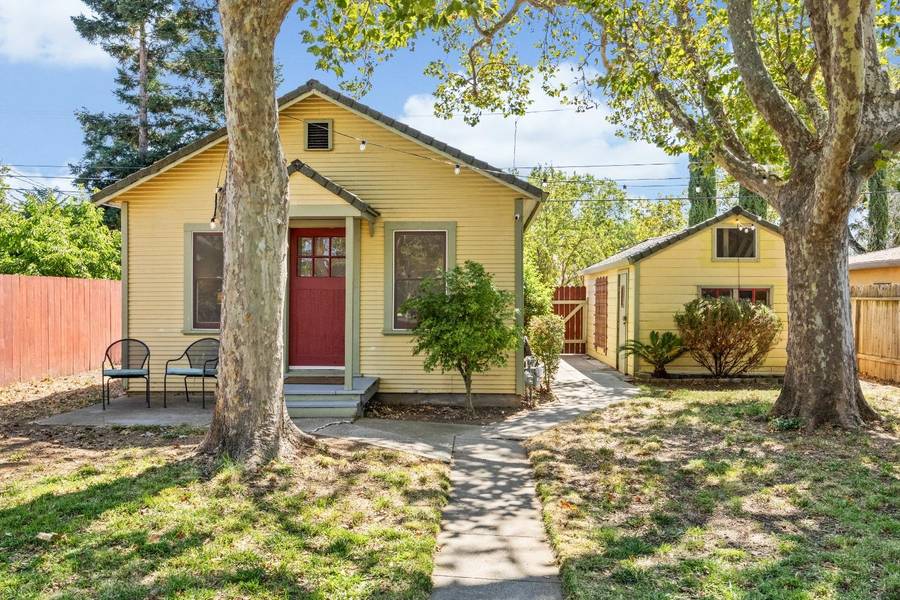 4425 54th ST, Sacramento, CA 95820