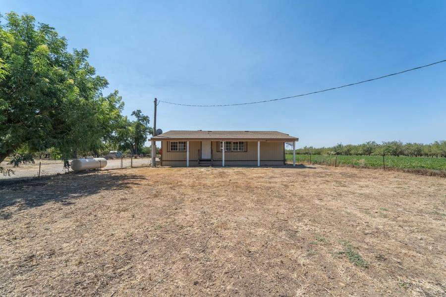 13775 Rose AVE, Livingston, CA 95334