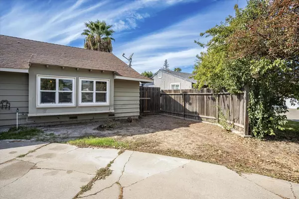 Sacramento, CA 95823,7378 West Pkwy