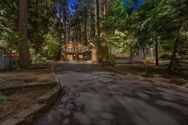 Pollock Pines, CA 95726,5532 Robinhood LN