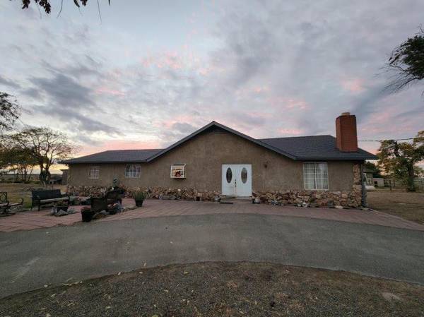 24715 First AVE, Stevinson, CA 95374