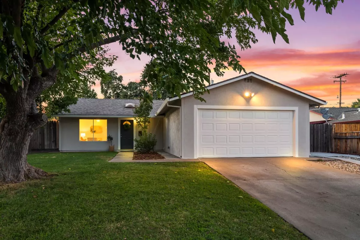 Citrus Heights, CA 95621,7371 Woodruff WAY