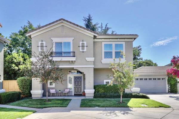 353 Marsalla DR,  Folsom,  CA 95630