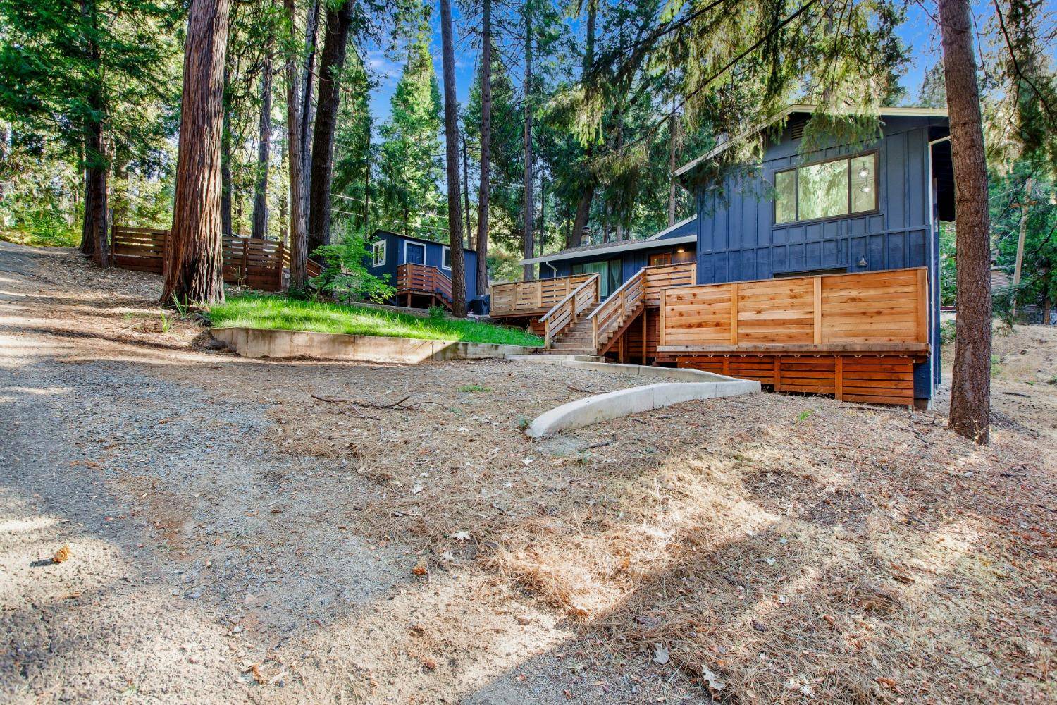 Pollock Pines, CA 95726,2844 Lilac RD