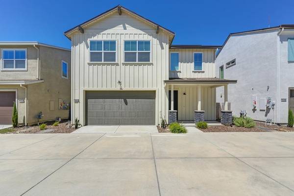 3112 Sunny Gate LN, Folsom, CA 95630