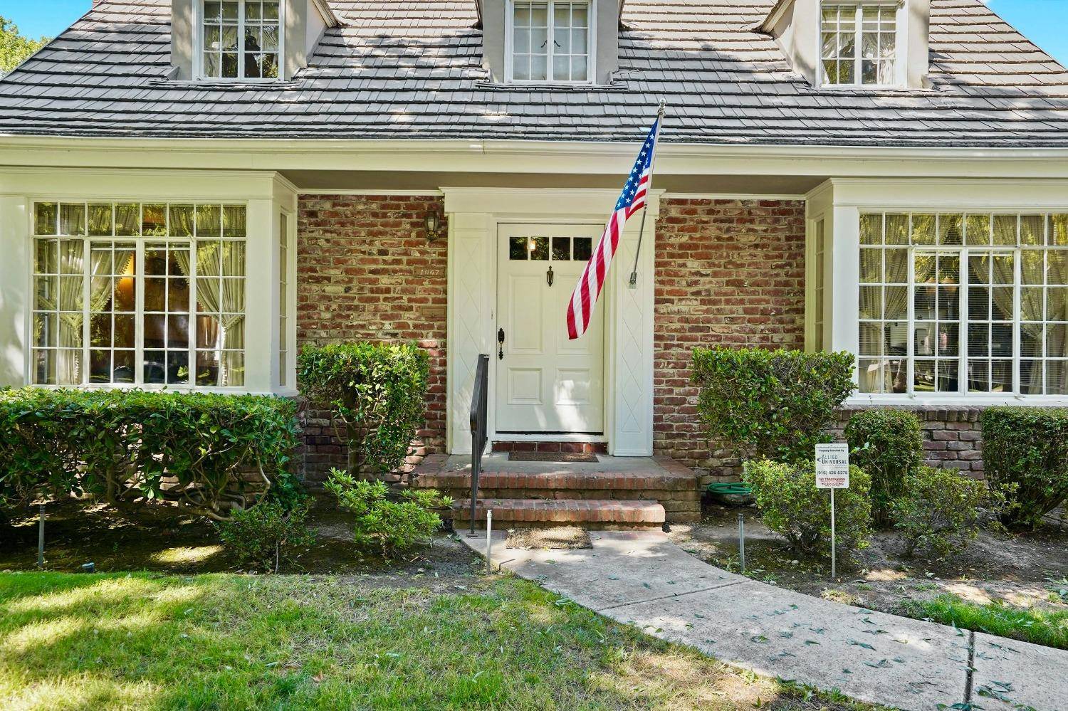 Sacramento, CA 95818,1067 11th AVE
